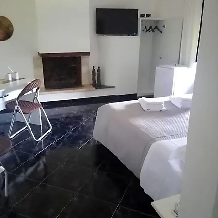 Mamena 3*